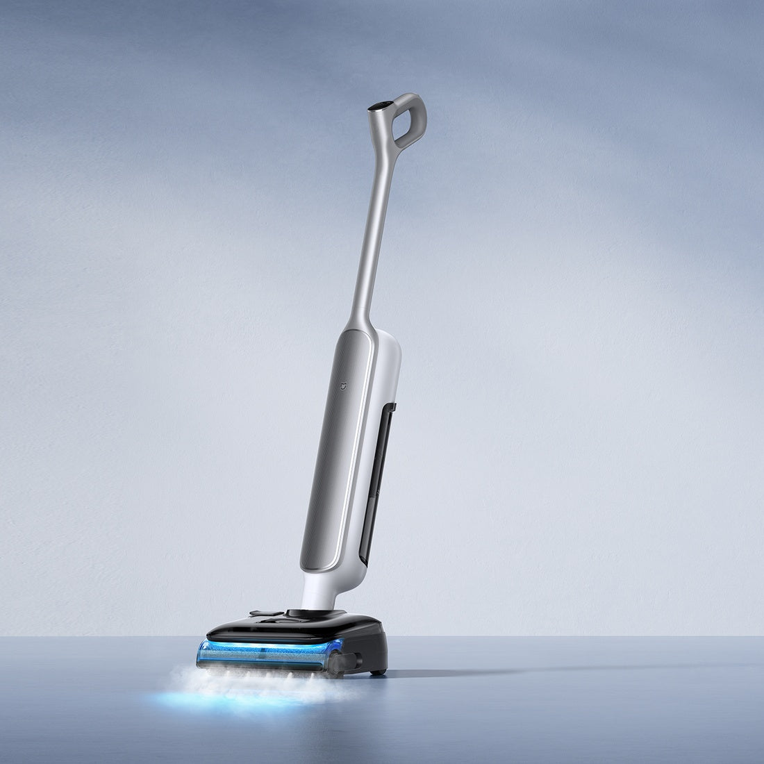 Xiaomi Mijia Wireless Wet Dry Vacuum 5 Pro in light grey silver