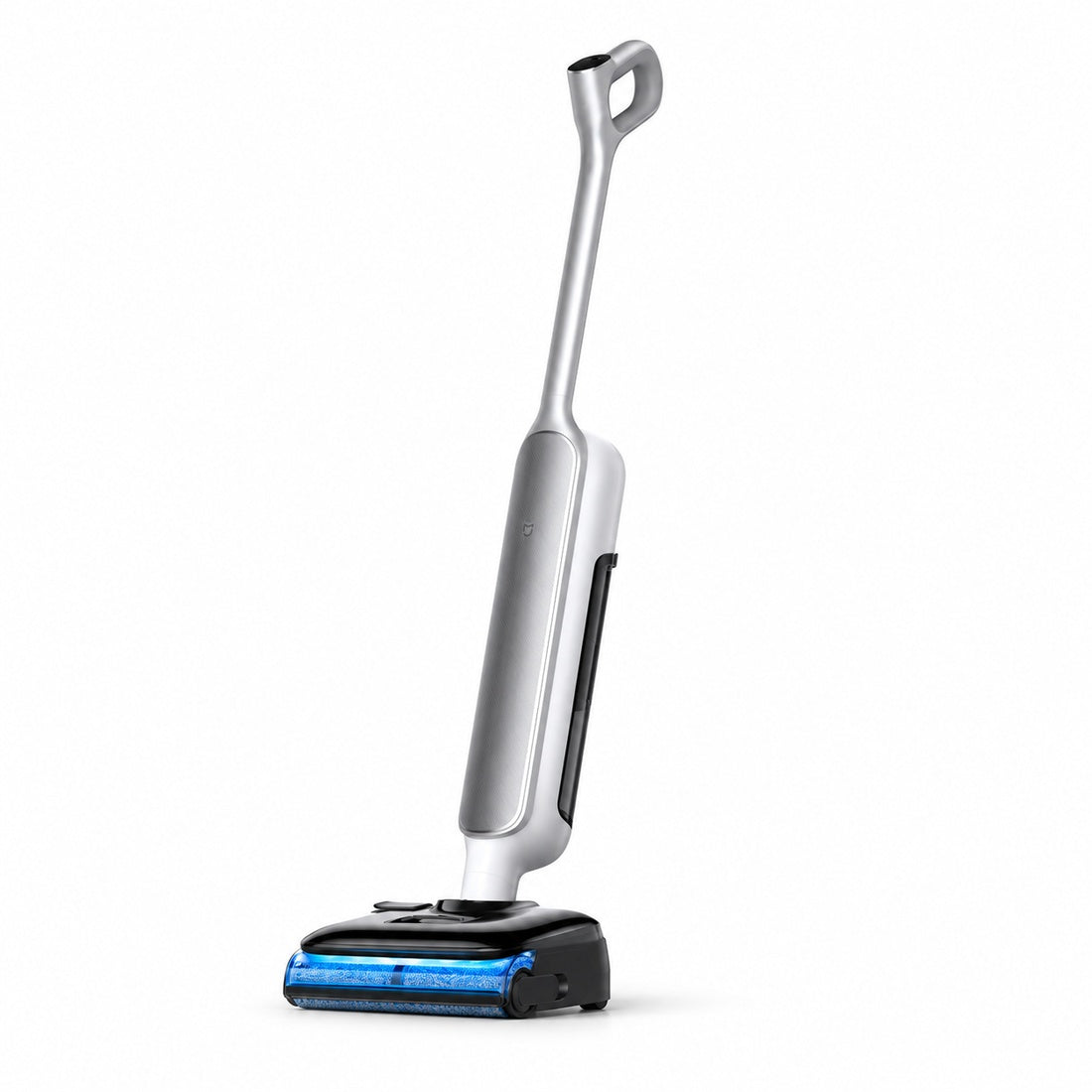 Xiaomi Mijia Wireless Wet Dry Vacuum 5 Pro in silver on a white background