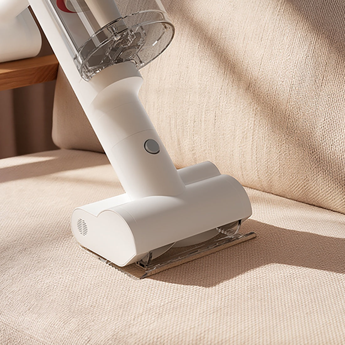 Mijia Vacuum Cleaner 4 mini electric brush on upholstery